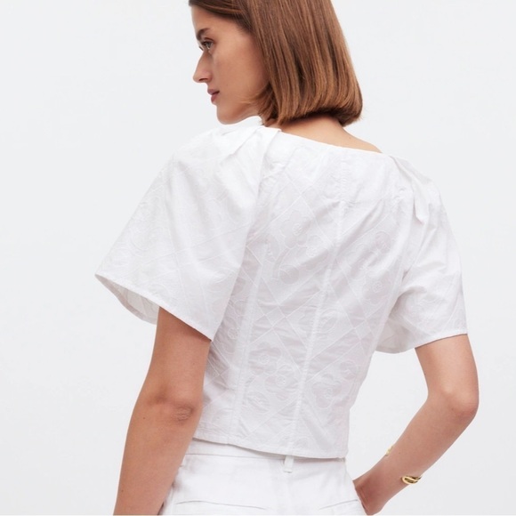 Madewell Darted V-Neck Top in Floral eyelet white - Picture 4 of 7
